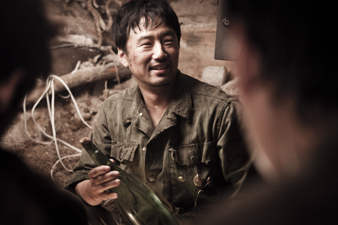 [2011] The Front Line/고지전 - Go Soo, Shin Ha Kyun, Lee Je Hoon, Ryu Seung Ryong (Vietsub Completed) 1554C5484DE71FB10A3710