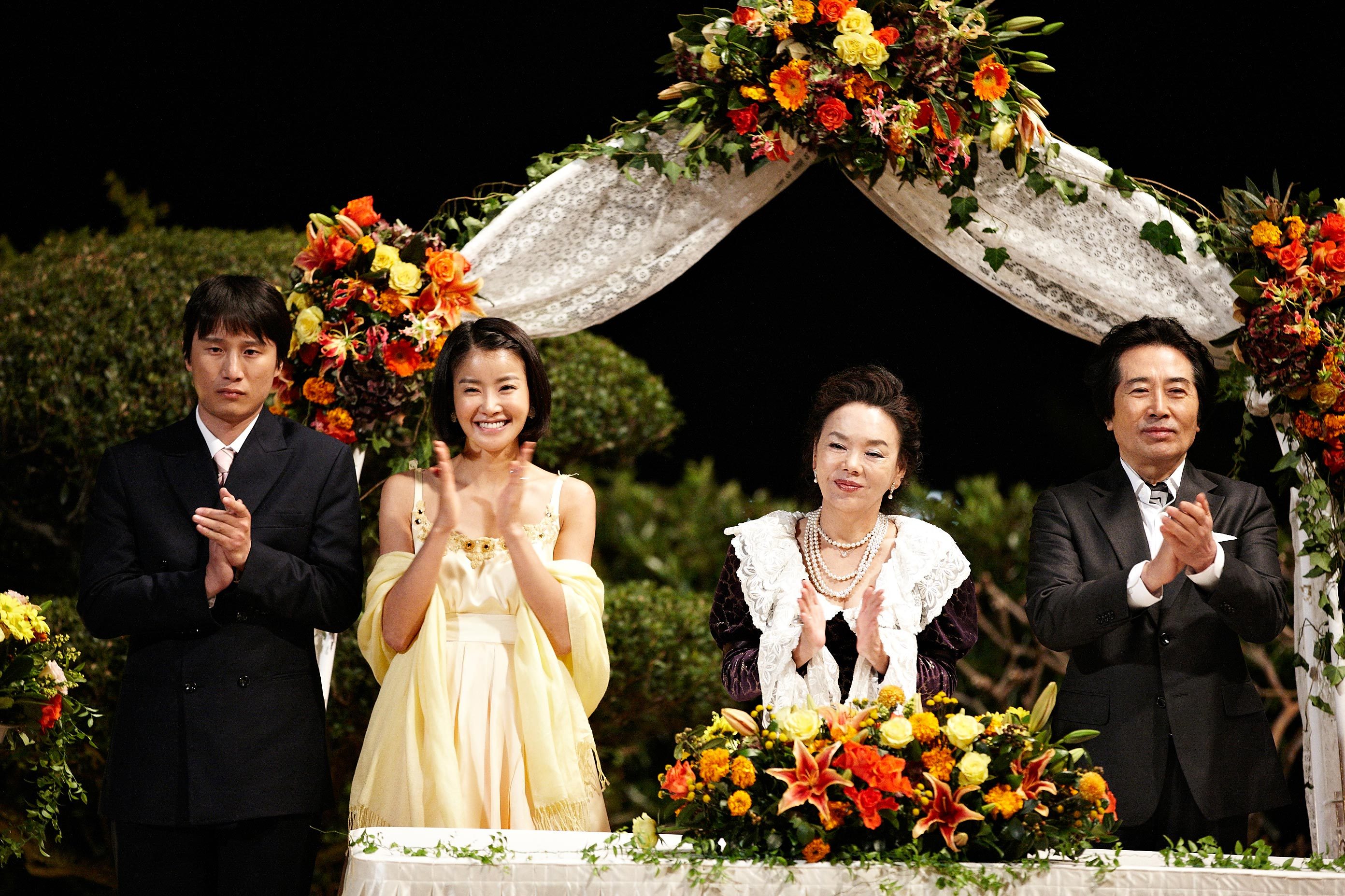 [2011] Meet The-In-Laws/ 위험한 상견례 - Song Sae Byuk, Lee Si Young (Vietsub Completed) 1232B4394D7E7C8F2466D3