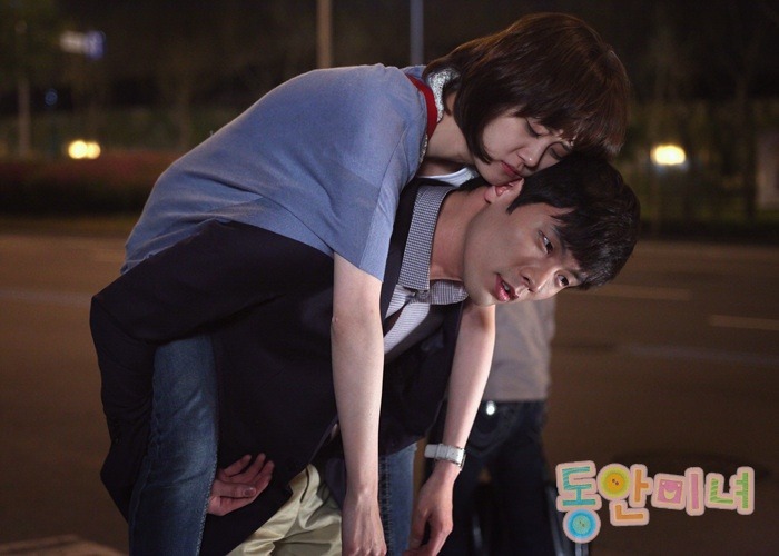 어깨동무 이미지