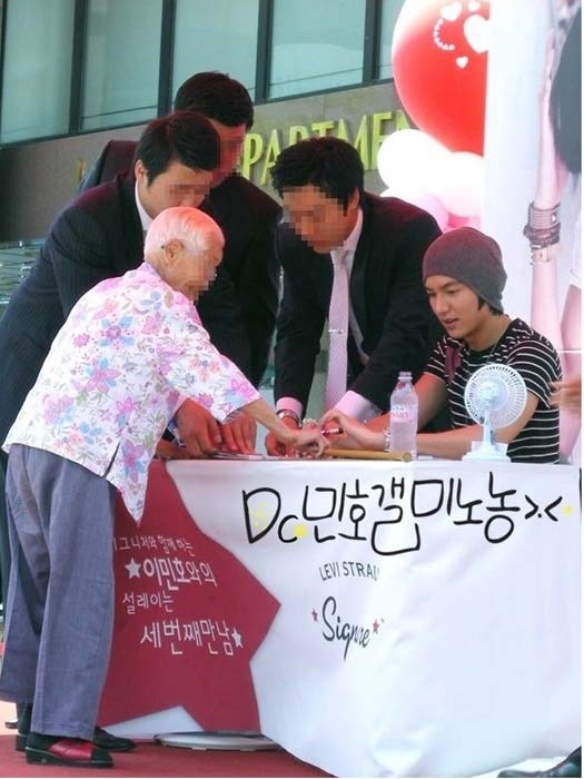 싸인 이미지